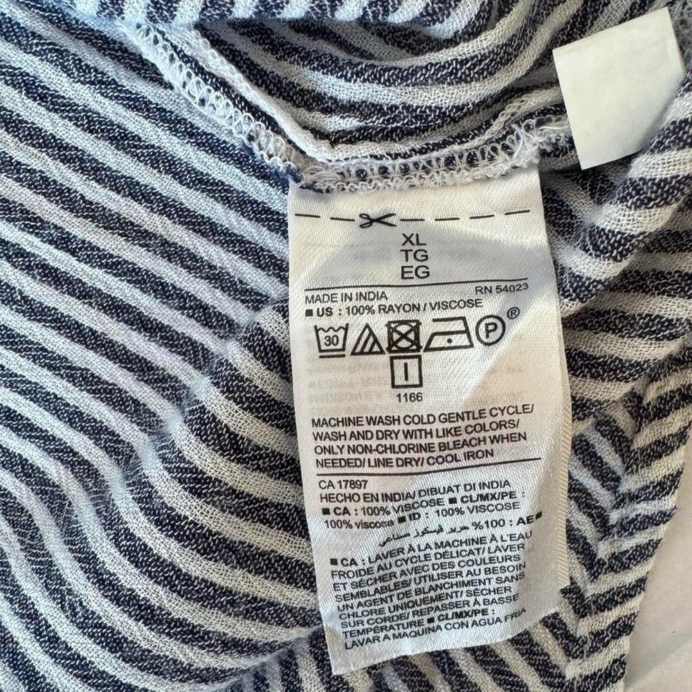 Old Navy Blue White Striped Coastal Tunic Blouse XL Rayon - Picture 6 of 9